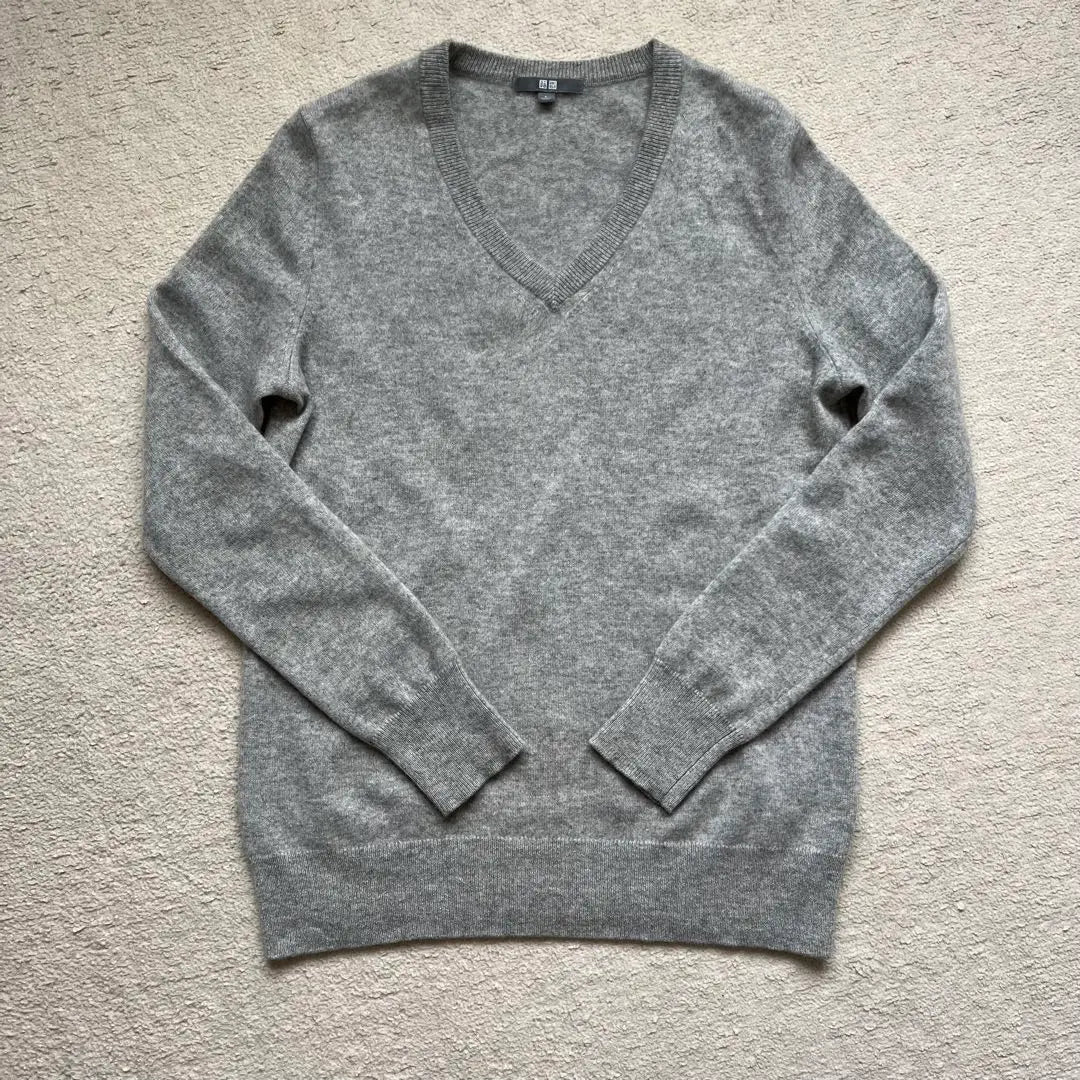 Uniqlo 100% Cashmere V-neck Sweater Gray Women's L