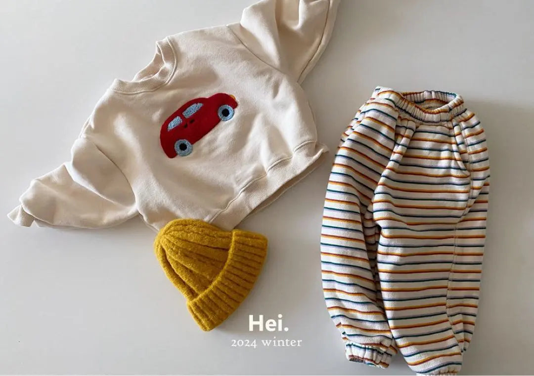 Ropa para niños coreanos, auténticos pantalones tipo jogger con borde Hei | 韓国子供服 正規品 Hei ボーダー ジョガーパンツ