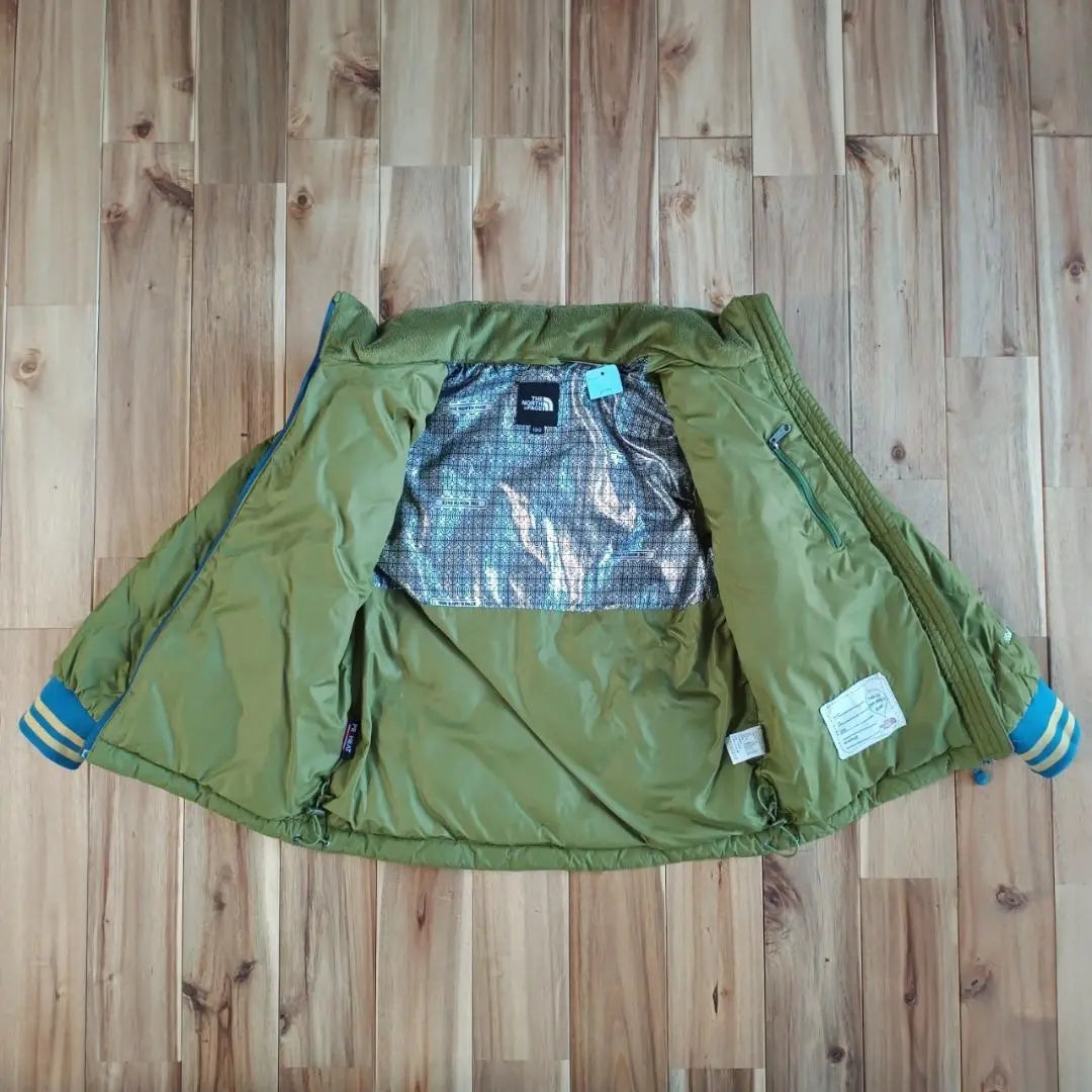 Great condition North Face Down Jacket TBALL Khaki Kids 130