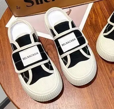 [Free Shipping] Sneaker-style 23.5cm Black Sandals Canvas Shoes