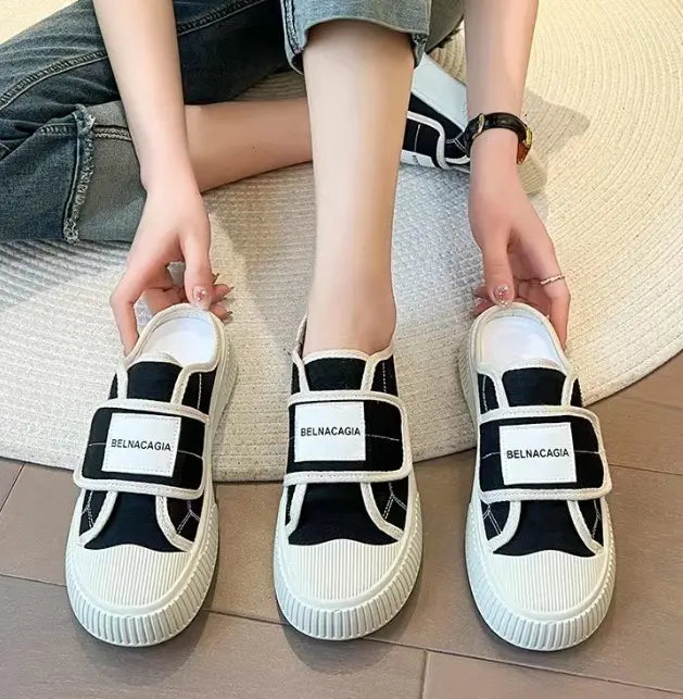 [Free Shipping] Sneaker-style 23.5cm Black Sandals Canvas Shoes