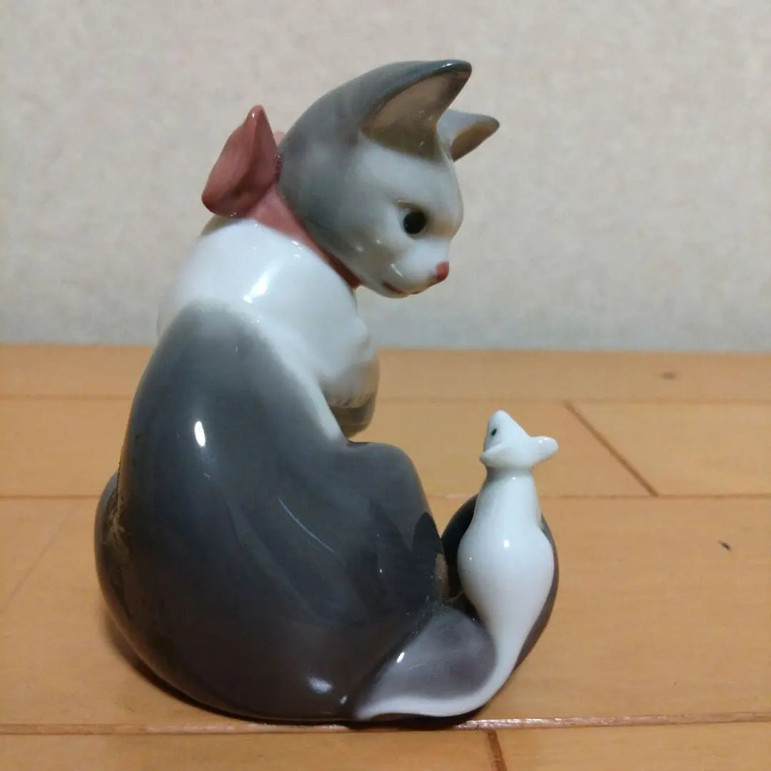 [Extremely beautiful] LLADRO Riyadoro Surprised kitten -chan pottery figurine