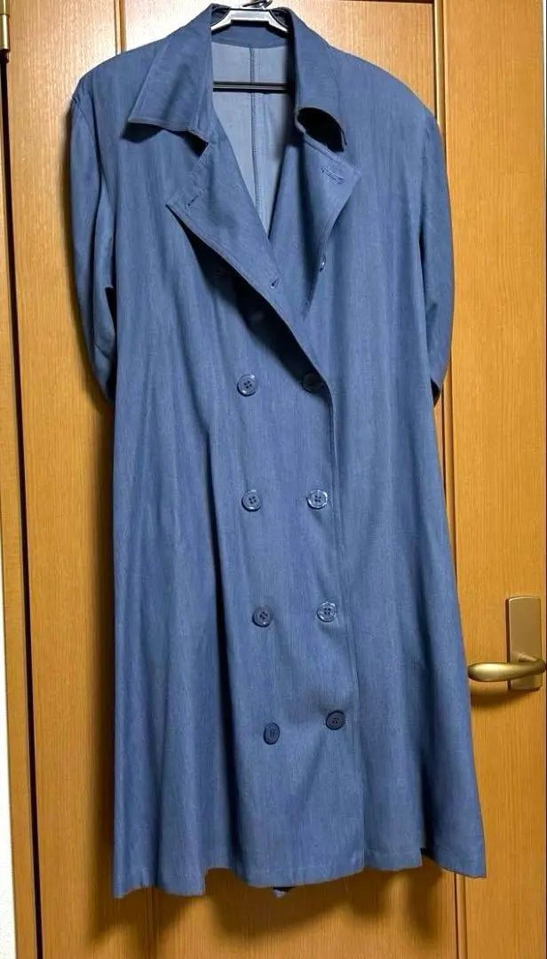 Women's trench coat