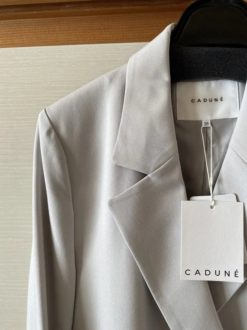 New tag included ✨CADUNE Tailored Jacket Cadunay 38