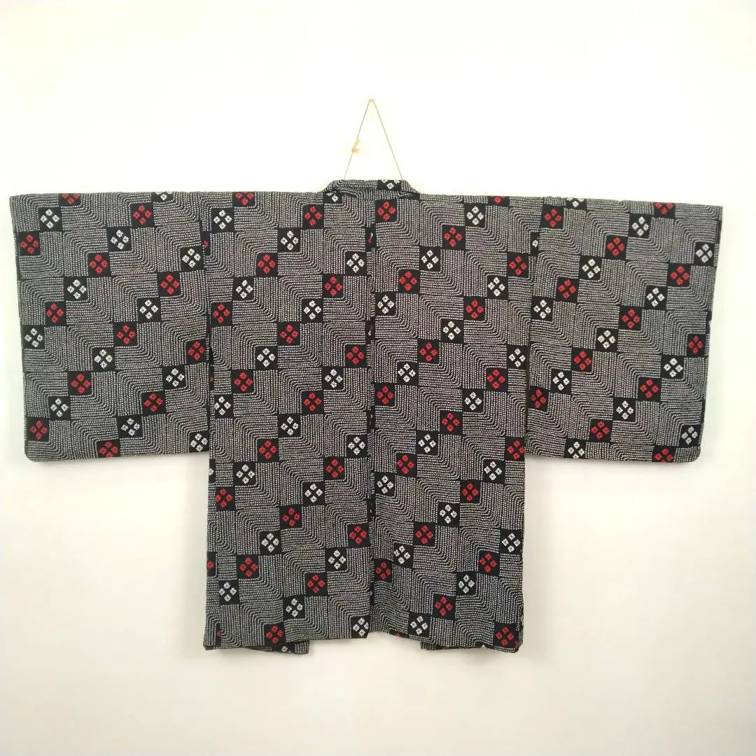 [Extremely beautiful goods] Haori squeezed pattern training with yarn 84 sleeve 65 black white red