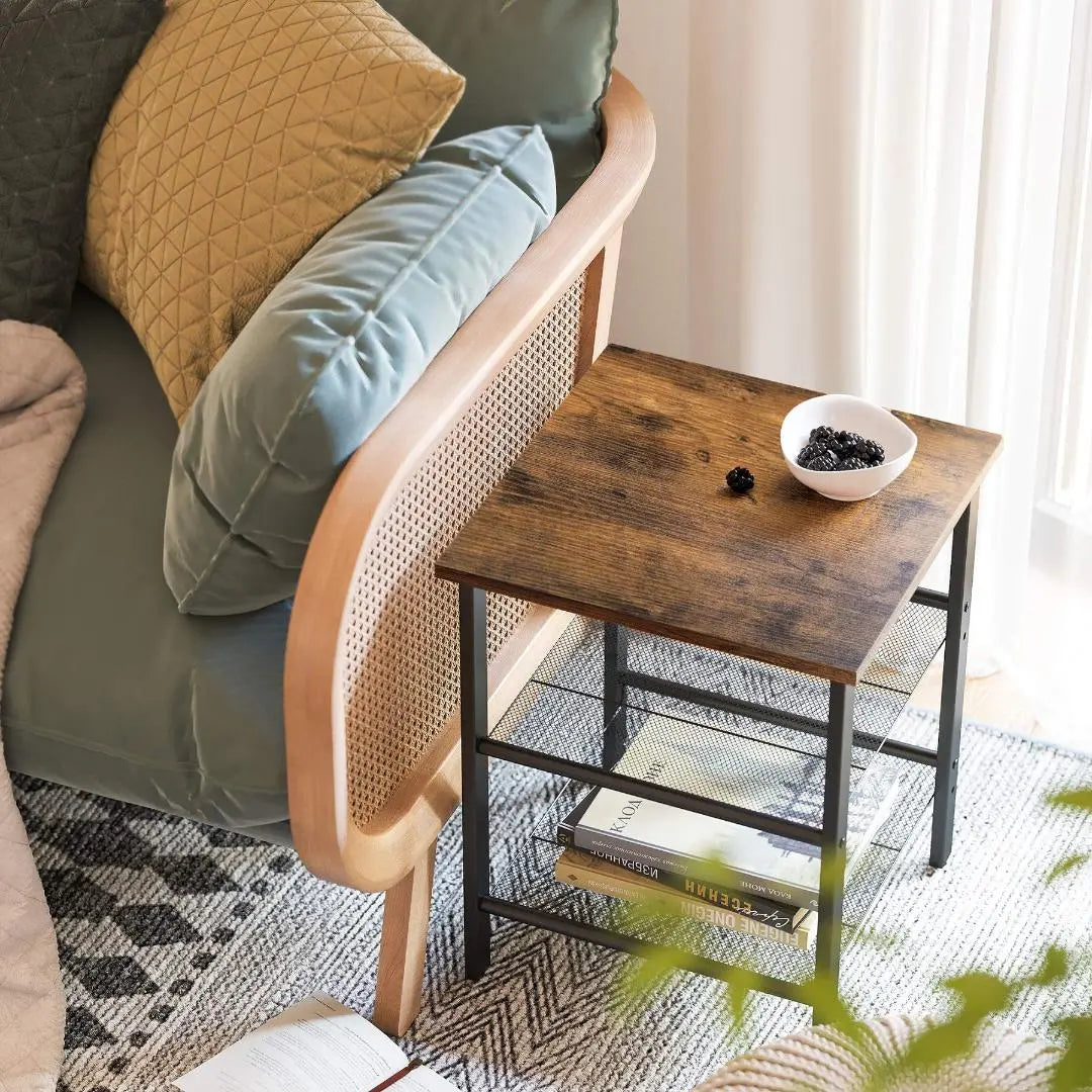 Side table with elegant vintage wood grain and steel frame | サイドテーブル 木目調とスチールフレームでエレガント ヴィンテージ