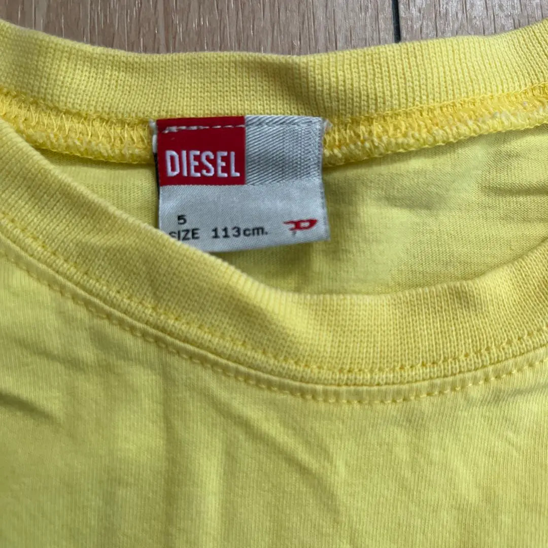 DIESEL Camiseta Diesel 113 centímetros Amarillo x Gris Grand Sleeve | DIESEL ディーゼルtシャツ113センチイエローxグレーラグラン袖