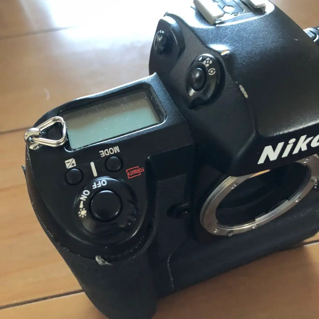 [Junk] Nikon D1X Digital Camera