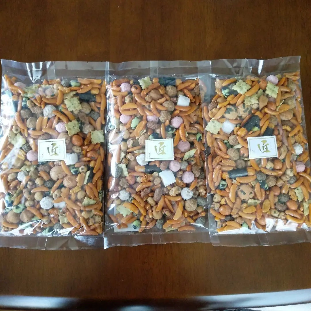 3 bolsas de 220 g de frijoles Okonomi Fecha de caducidad: 25.8.9 Tienda de procesamiento Nomura Sento Snacks Hora del té