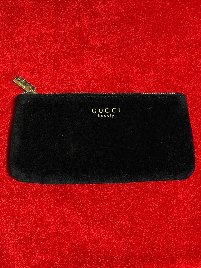 [GUCCI beauty] Overseas Duty-free store counter Novelty Velour pouch