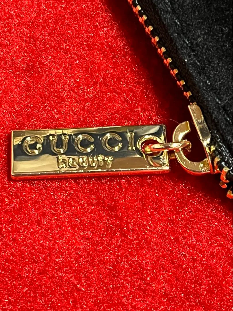 [GUCCI beauty] Overseas Duty-free store counter Novelty Velour pouch