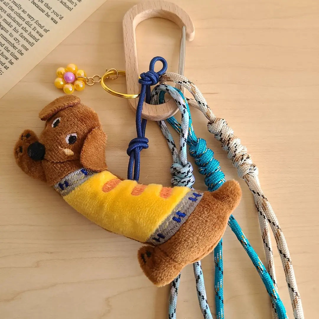 *No.06 Keychain * Jalajala Paracord * Dachshund *