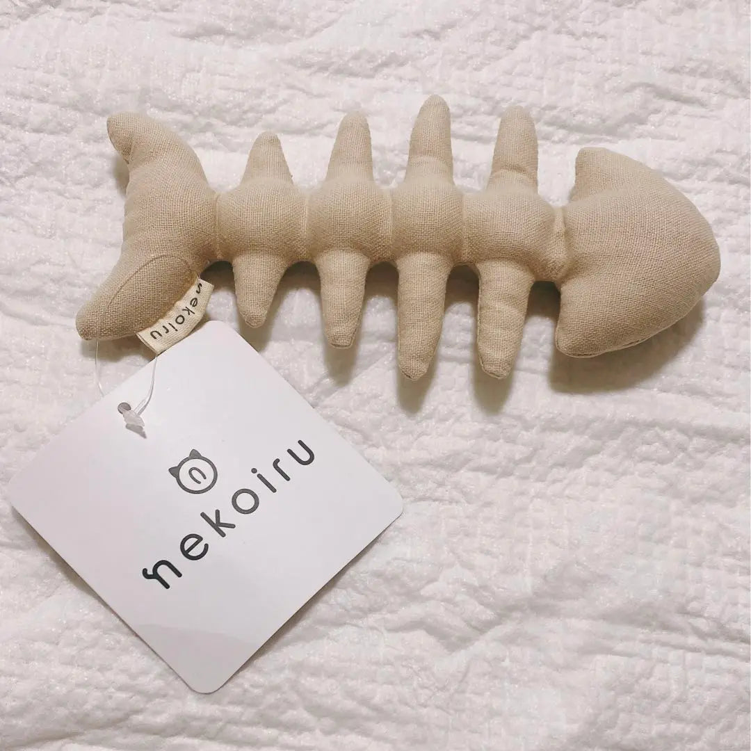 Nekoiru Cat's cute ❤️ Bone toy | nekoiru 猫の可愛い❤️骨のおもちゃ