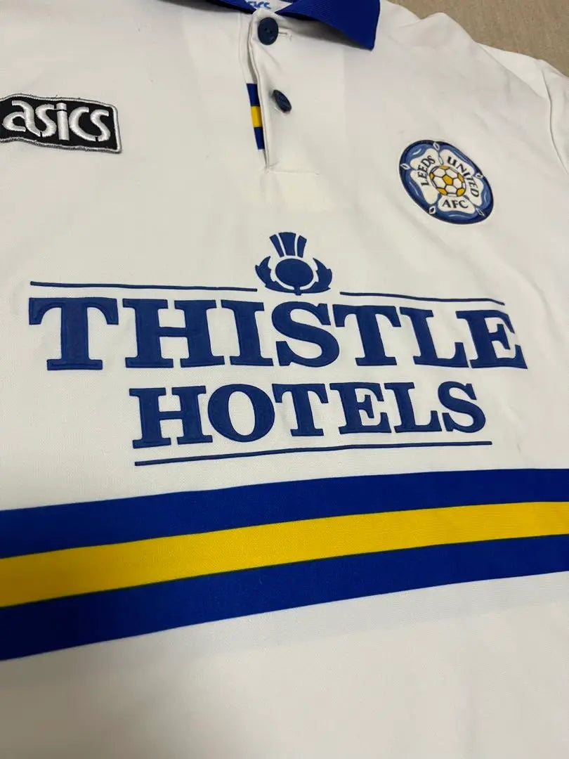 Quite rare Asics Leeds United uniform size L