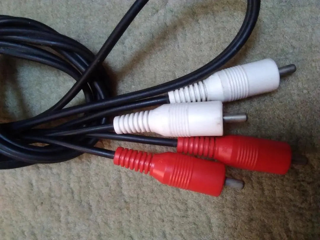 Manufacturer name unknown RCA audio cable approx. 142cm