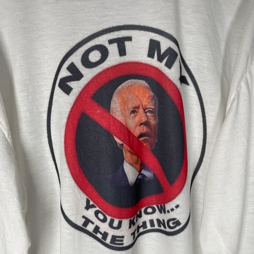 [Ropa usada] Camiseta vintage de manga larga, mensaje del presidente Biden, impresión a doble cara, color blanco