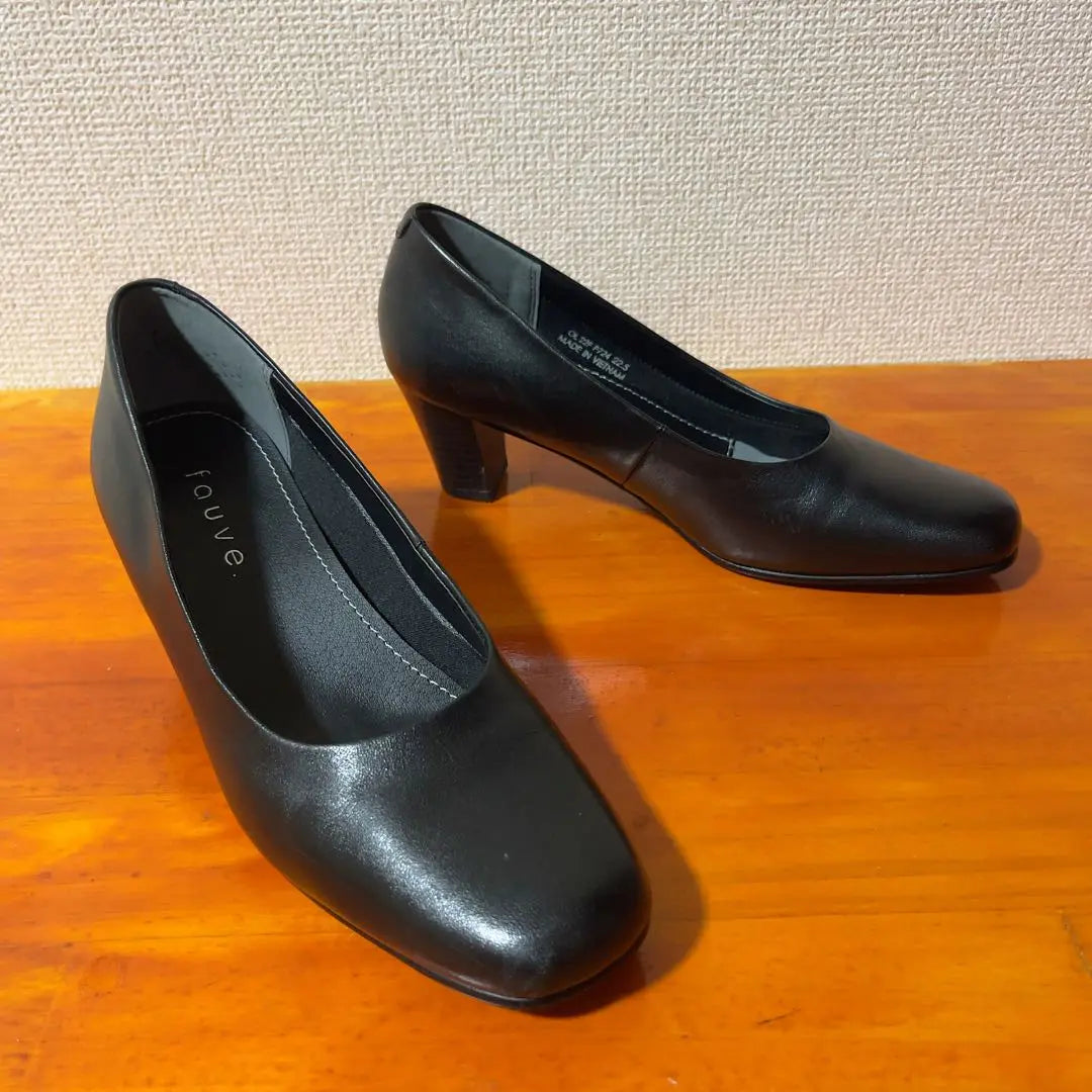 ❀Good condition Legal FAUVE Black 22.5cm Pumps