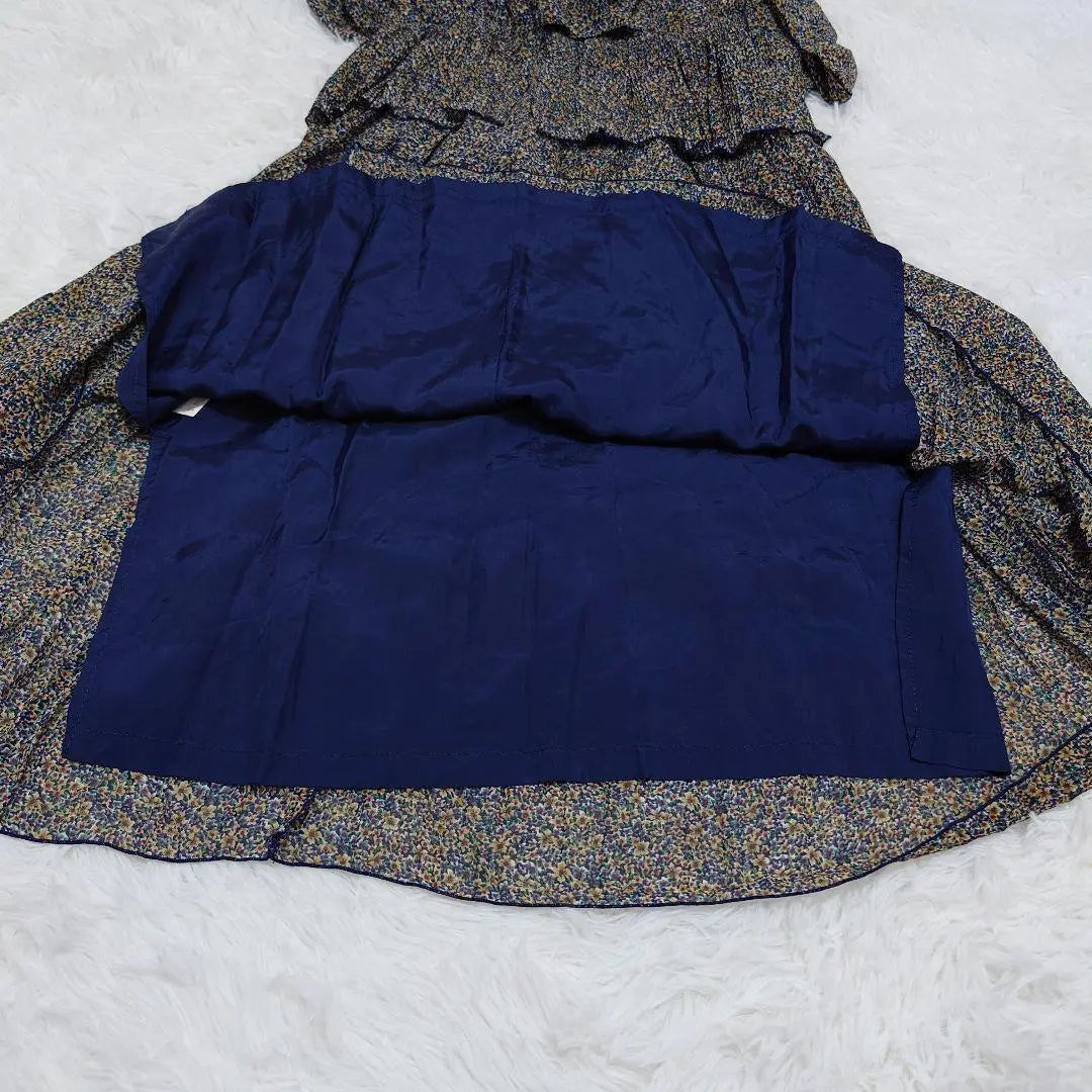 A2427 Small Flower Pattern Heart Light Piece LL Flare Skirt Light Spring / Summer made in Japan