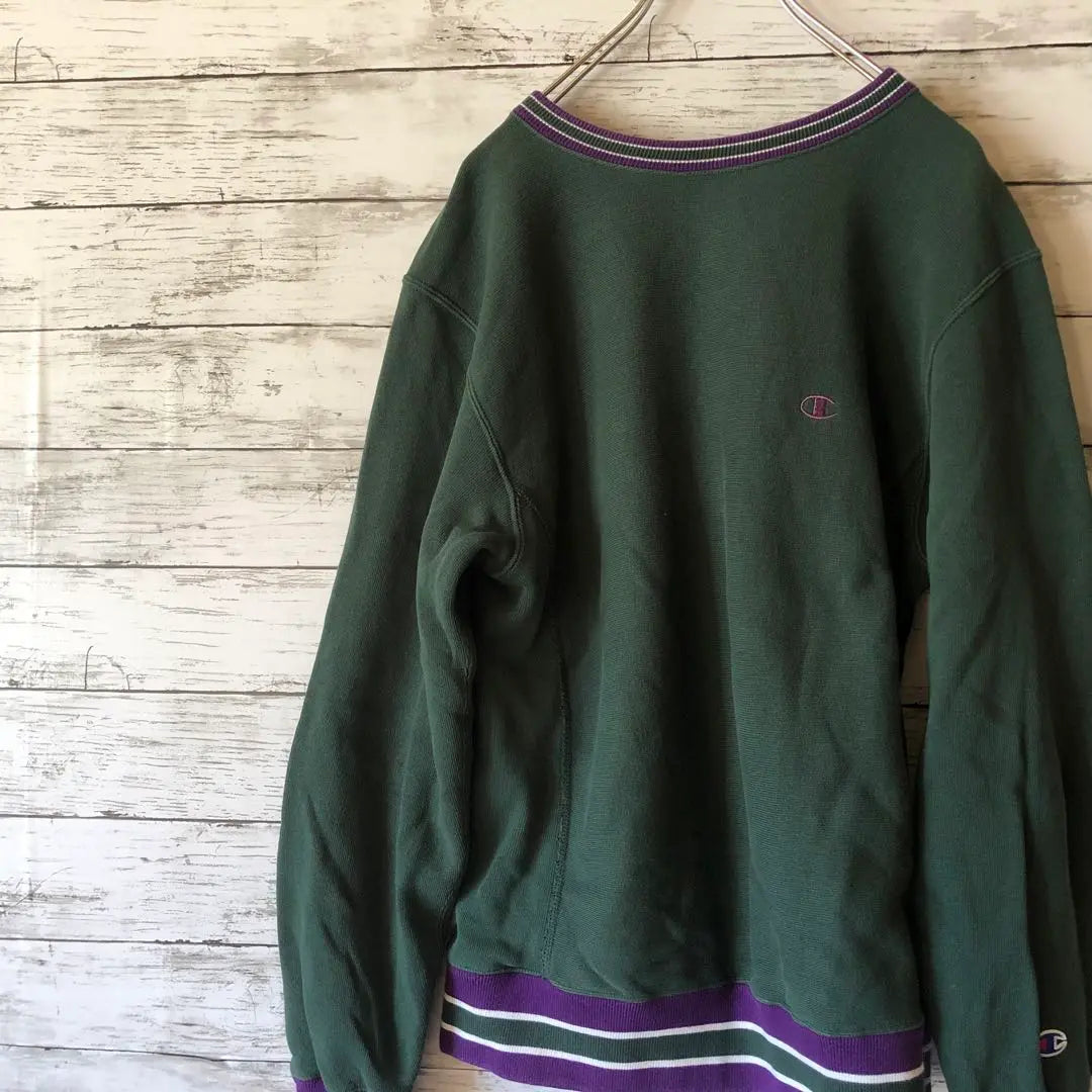 [Rare] Champion Embroidered Logo Reverse Weave Sweatshirt