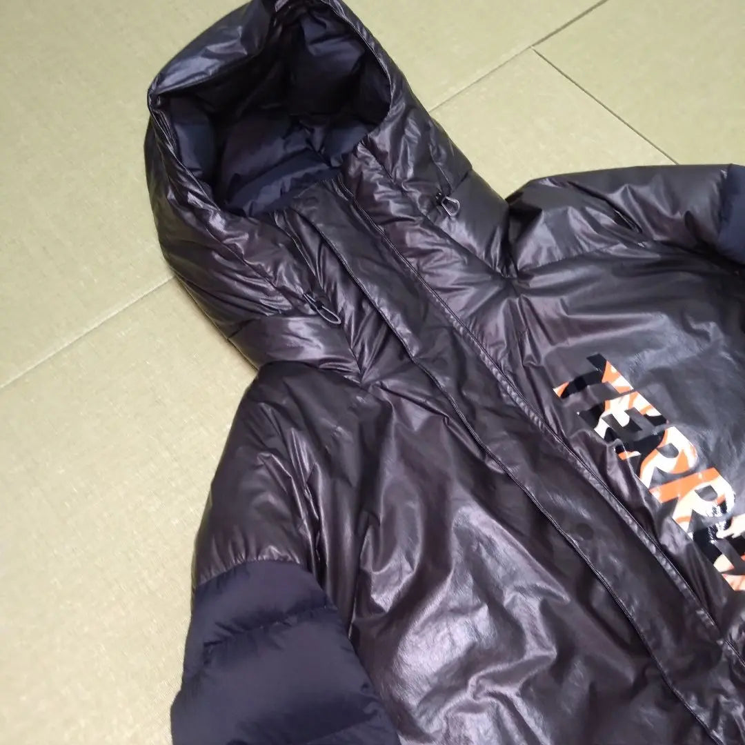 Adidas, XL TERREX down jacket rare XL | 美品adidas、XL TERREX ダウンジャケット 希少XL