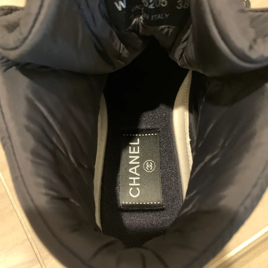 [Extremely beautiful] CHANEL Coco Mark High-Cut Sneakers Black 38