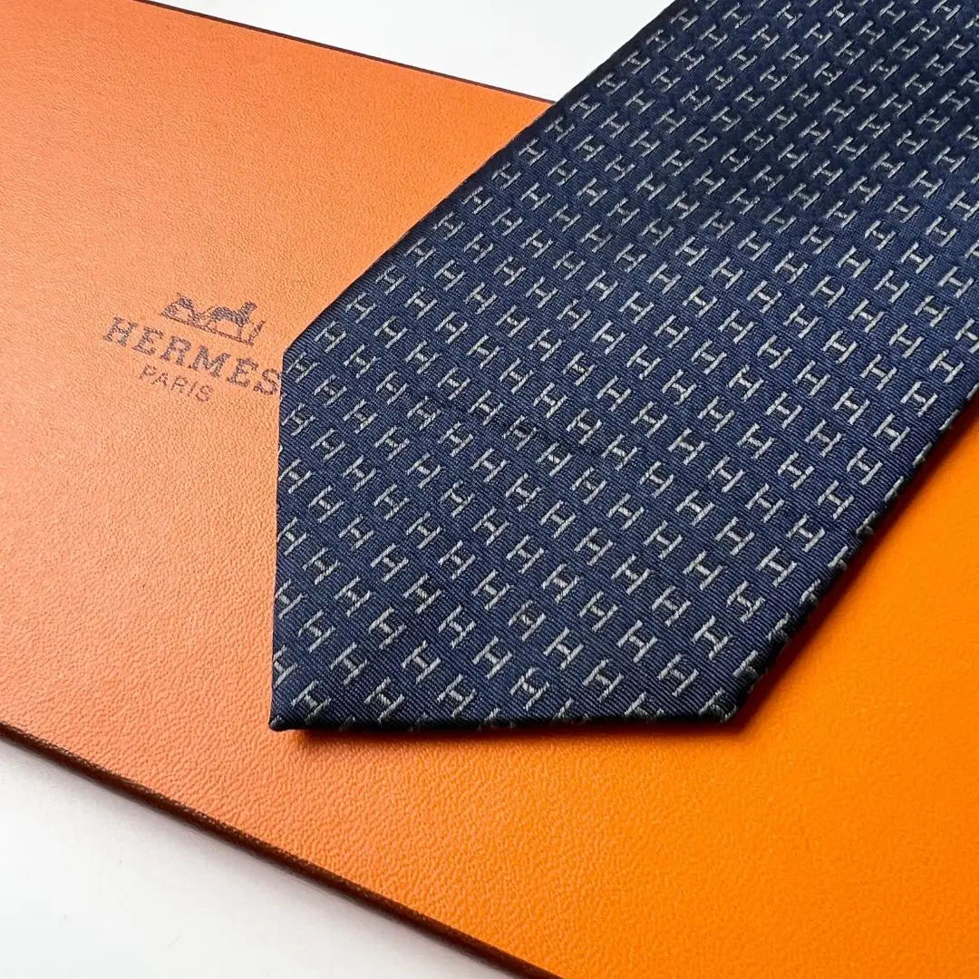 Hermes HERMES Tie Silk Made in France H-woven Tie Fasone H-pattern