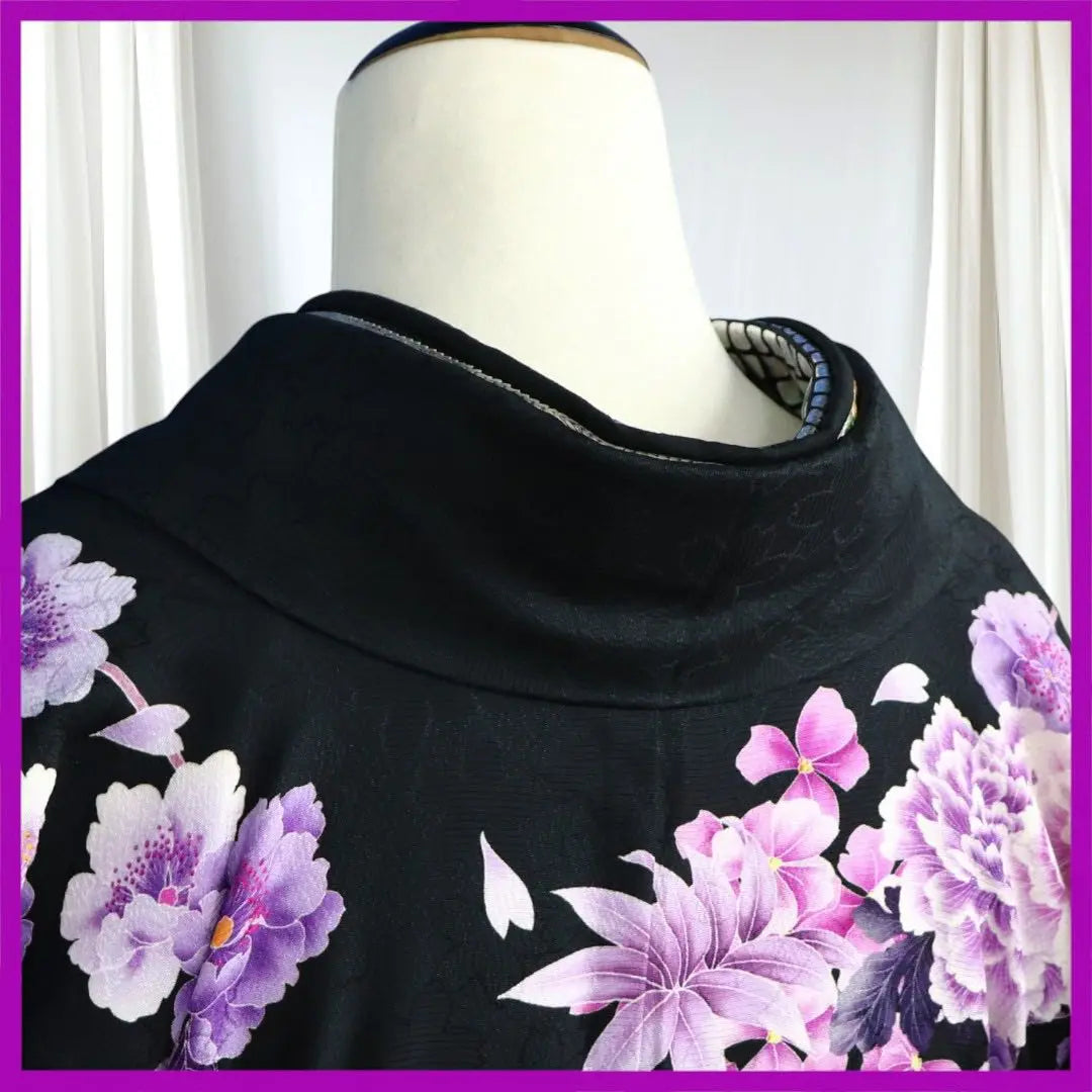 E2114★ Kimono Atsuyuki ★ Two-piece furisode set ★ Luxurious flower pattern that stands out against a black background