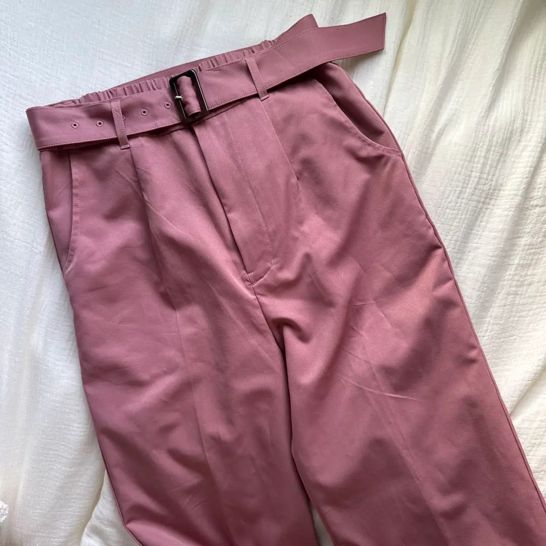 MAJESTICLEGON Pink Belted Slacks Straight Pants | MAJESTICLEGON ピンク ベルト付き スラックス ストレートパンツ