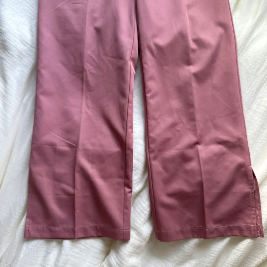 MAJESTICLEGON Pantalones rectos con cinturón rosa | MAJESTICLEGON ピンク ベルト付き スラックス ストレートパンツ