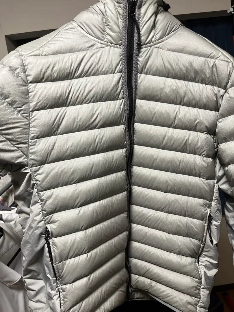 Chaqueta de plumón tejida en telar STONE ISLAND de tamaño XL