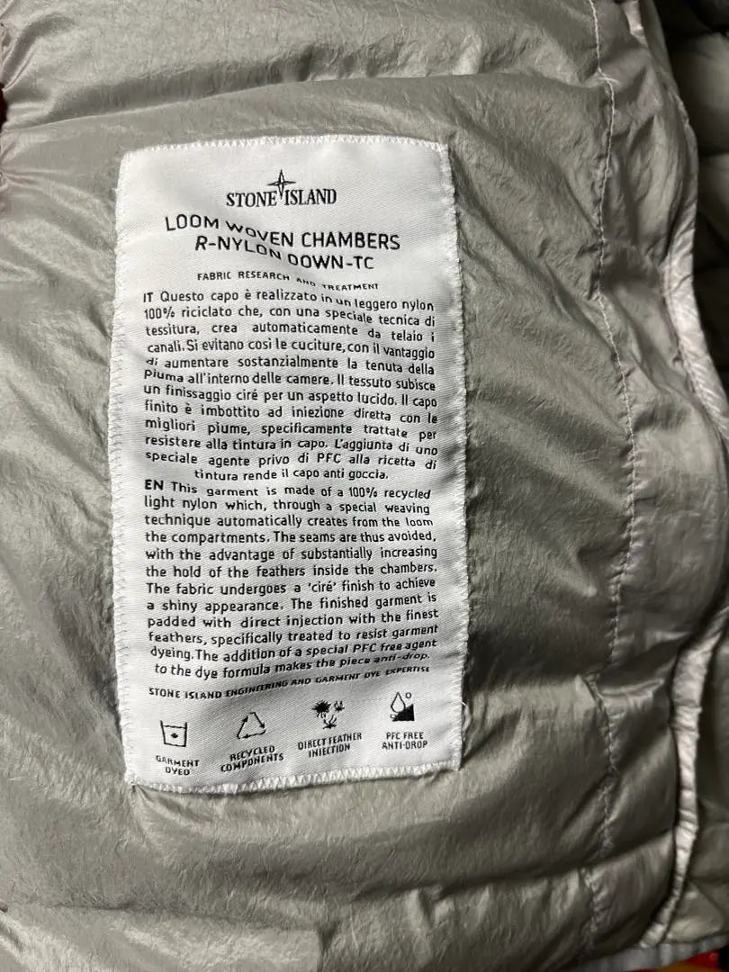 Chaqueta de plumón tejida en telar STONE ISLAND de tamaño XL