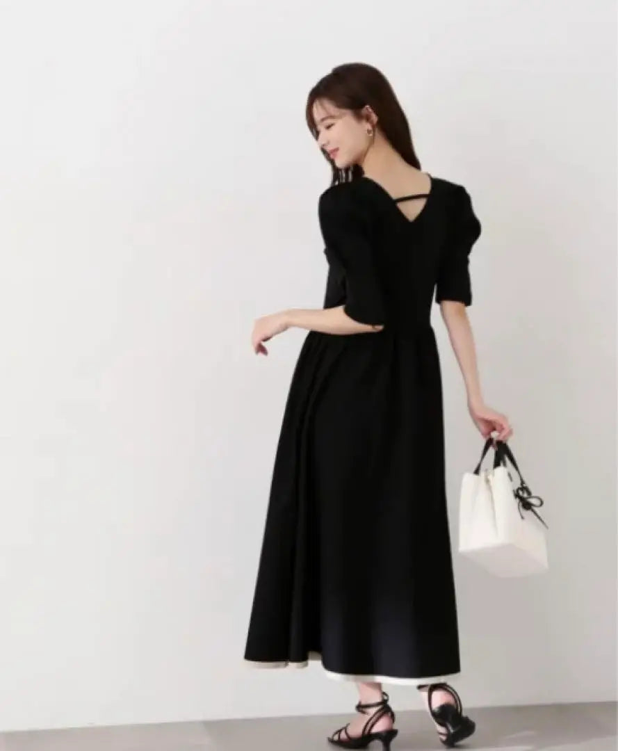 2024♥Proportion Body Dressing Bicolor Knit Dress