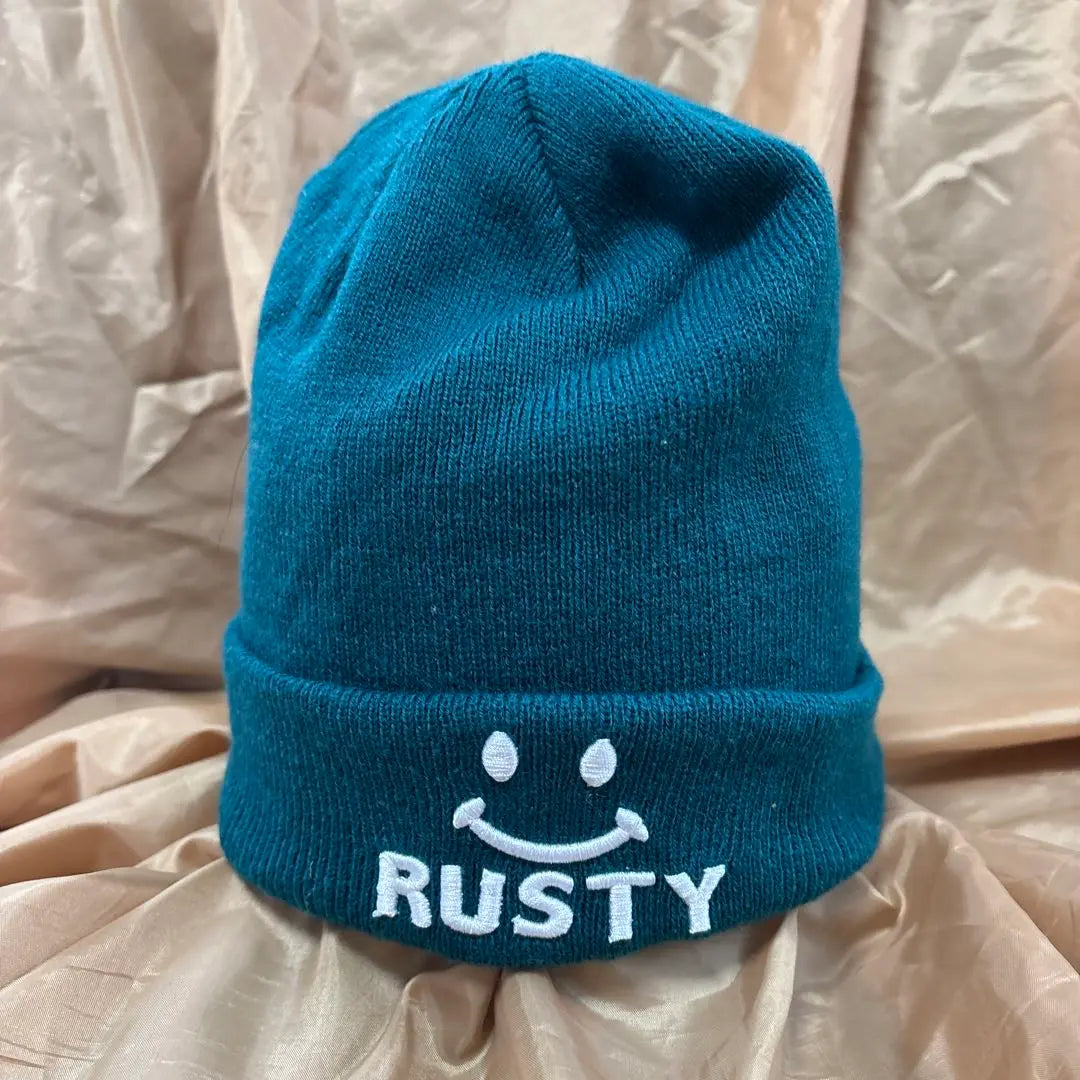 RUSTY Smiley Face Beanie Teal