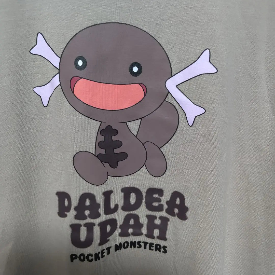 Unused! Size L Pokemon Upper T-shirt Beige