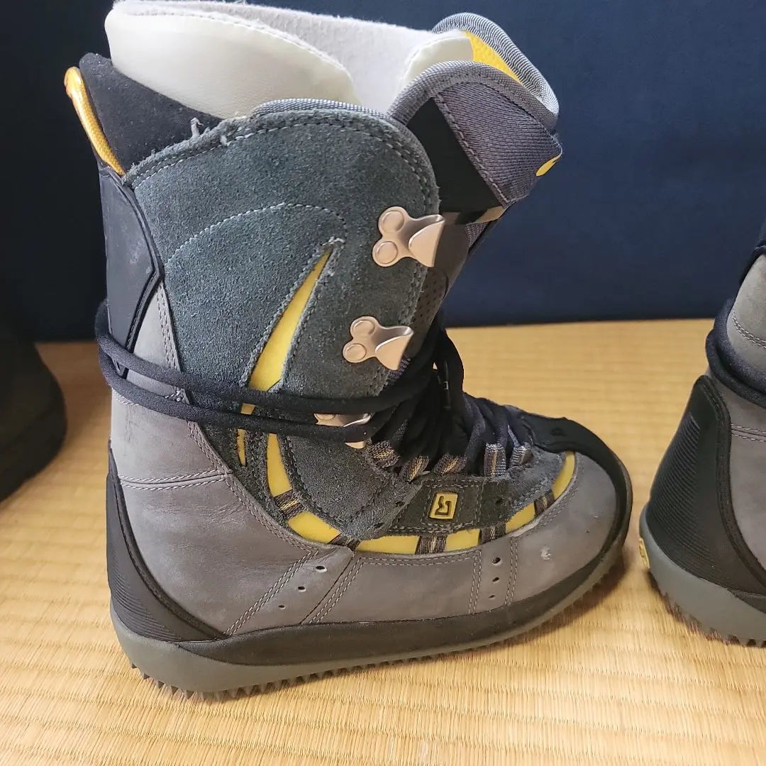 Botas de snowboard Zone Gris/Amarillo unos 24,5 cm | ZONA スノーボードブーツ グレー/イエロー約24.5センチ