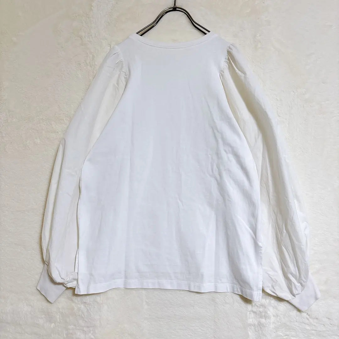 1494 Volume puff three V-b blouse, different materials, cut and sew, white, white