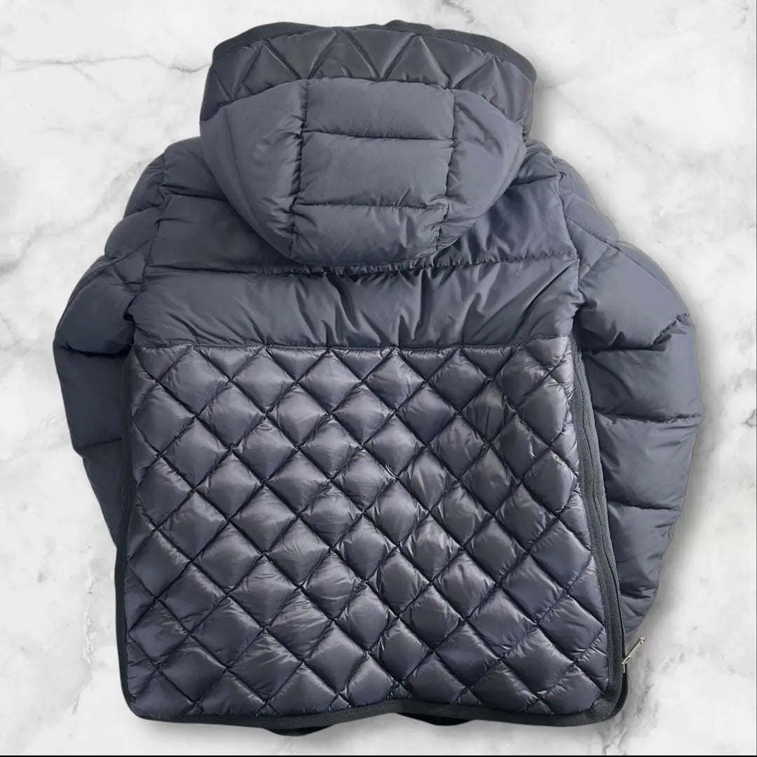 Precio 244.000 Extra Beauty Chaqueta de plumón MONCLER TANGUY Talla 1 | 定価24.4万 極美品 MONCLER TANGUY ダウンジャケット サイズ1