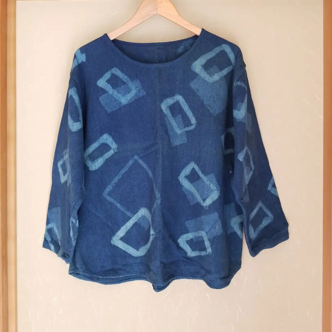 Indigo dyed long sleeve women's top domestic hemp Awa indigo