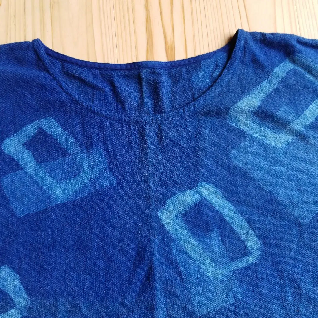 Indigo dyed long sleeve women's top domestic hemp Awa indigo