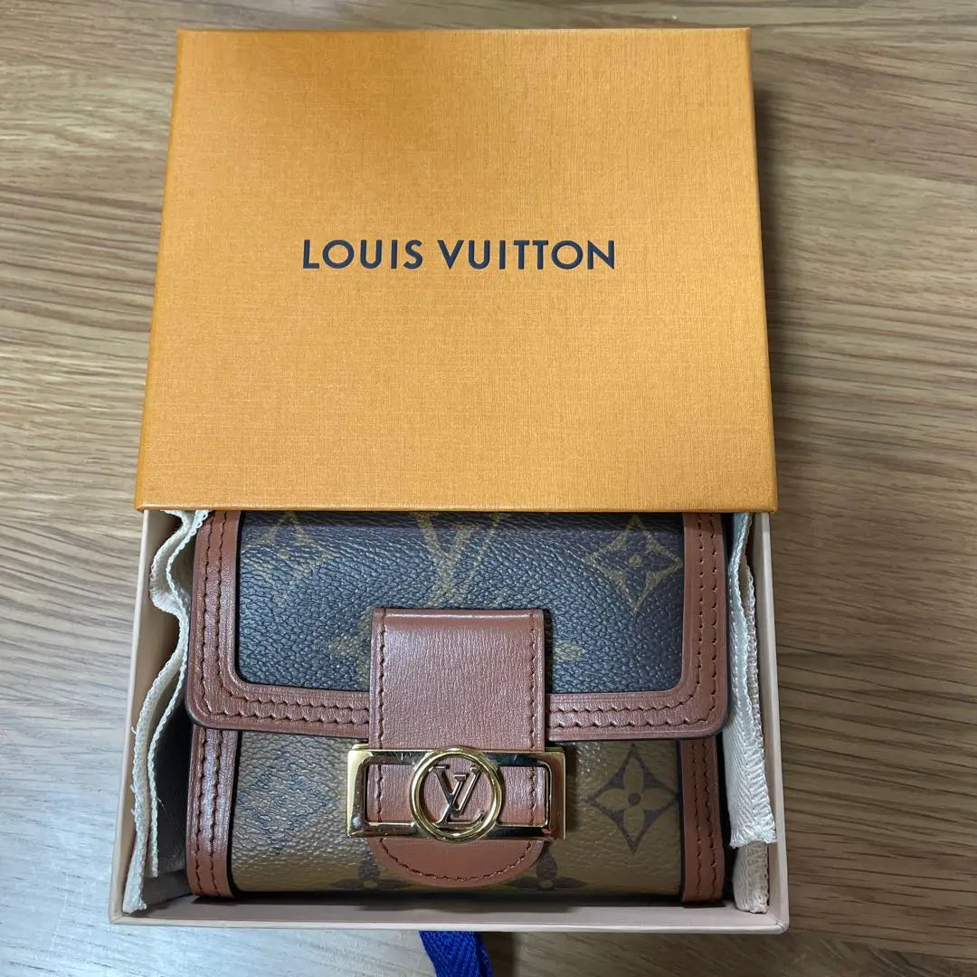 NUBE ZHAOCAI DE LOUIS VUITTON