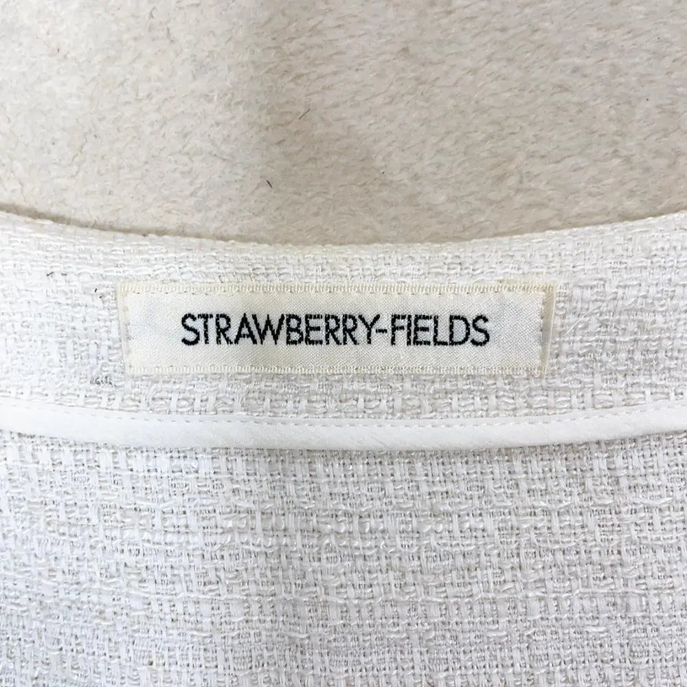 [Good condition] Strawberry Fields casual, luxurious, tweed collarless jacket