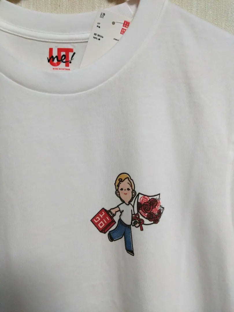 UNIQLO Tamataka Store Limited Collaboration T-shirt Rose-chan M