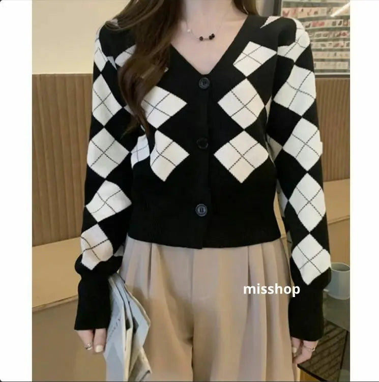 ◇Autumn/Winter Collection◇Argyle pattern knit cardigan retro Korean fashion