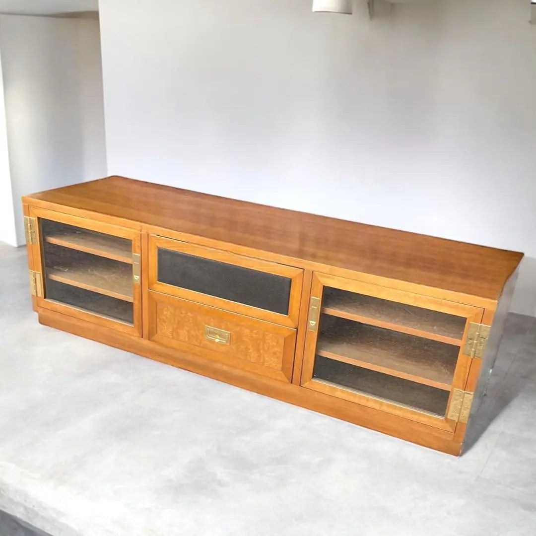 HR353 Karimoku Domani Luxury Theaterboard Side Board Cabinet