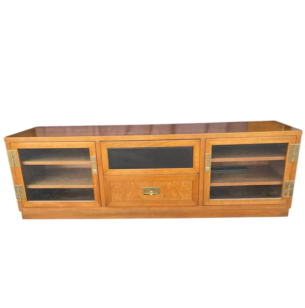 HR353 Karimoku Domani Luxury Theaterboard Side Board Cabinet