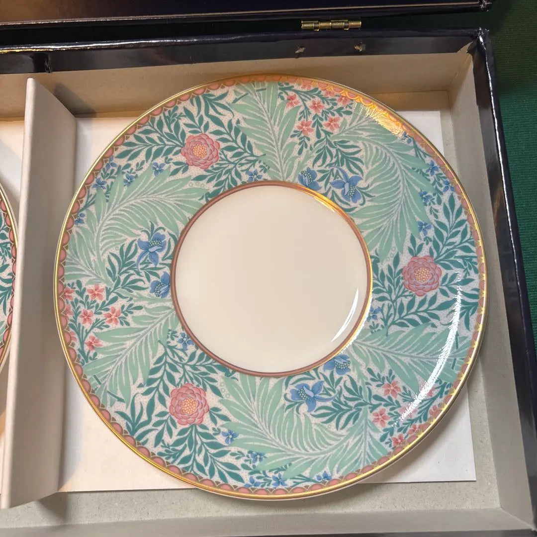 [William Morris] Nikko Cup & Saucer with Lid, Set with Spoon