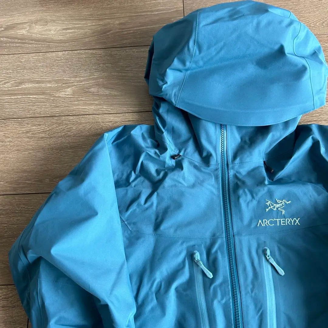 Chaqueta Arcteryx Alpha Sv Serene S