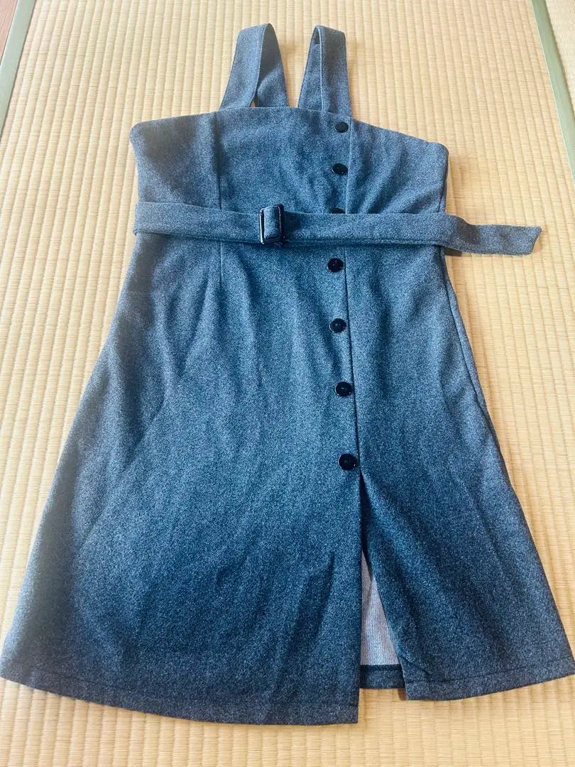 Beautiful condition ✨ M size gray overalls with belt, slit, free shipping⭕️