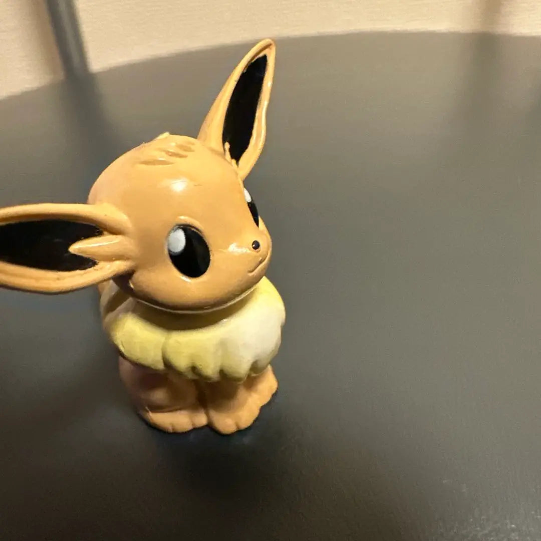 Early First Generation Moncolle Eevee