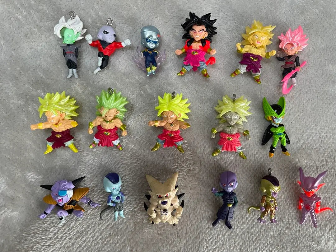 ③ Venta al por mayor de UDM primera edición Dragon Ball Broly